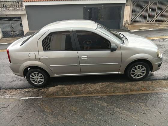 RENAULT LOGAN 1.0 EXPRESSION 16V FLEX 4P MANUAL